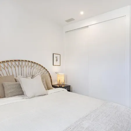 아파트 Luxury With Garden In Higueron 푸엔히롤라