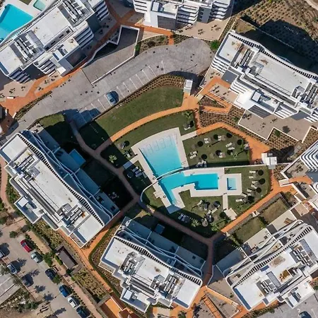 Luxury With Garden In Higueron 푸엔히롤라