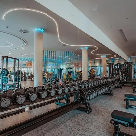 아파트 Luxury With Garden In Higueron 푸엔히롤라