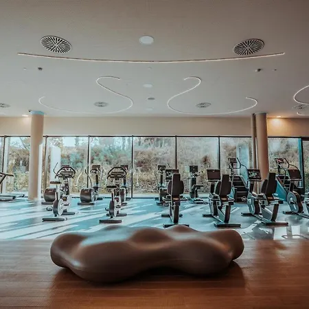 Luxury With Garden In Higueron 아파트 푸엔히롤라
